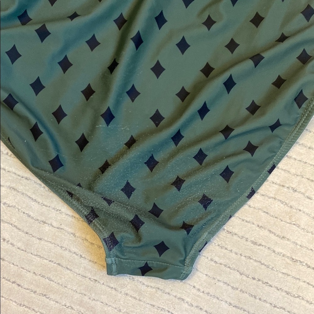 BLOOMCHIC Green and Black Patterned Swimsuit - Picture 9 of 9